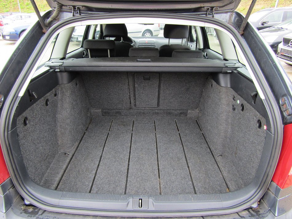 Škoda Octavia II 1.6 FSi 