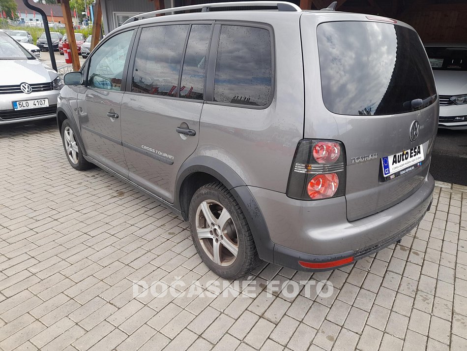 Volkswagen Touran 1.4 TSi 