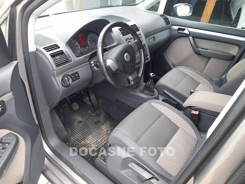 Volkswagen Touran 1.4 TSi 