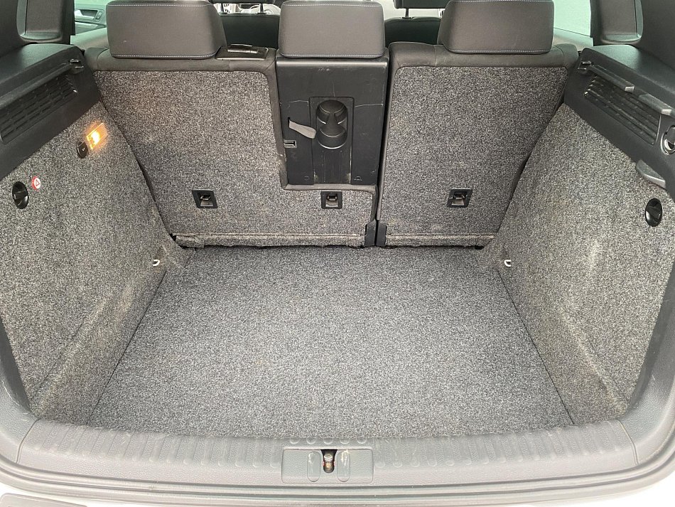 Volkswagen Tiguan 2.0 TDi R-Line 4X4