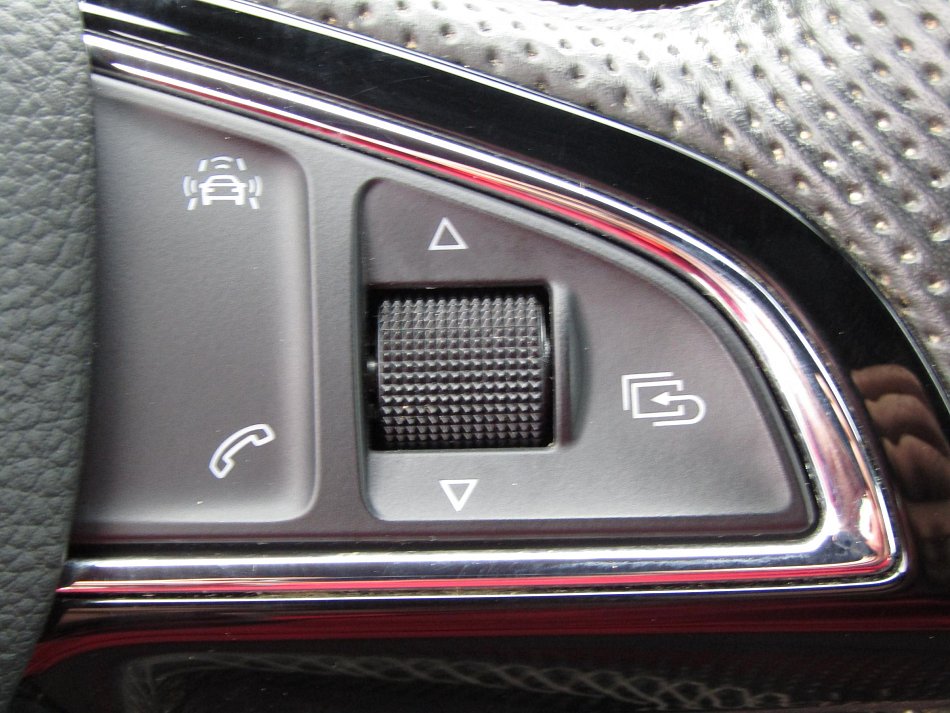 Škoda Octavia III 2.0 TSi RS