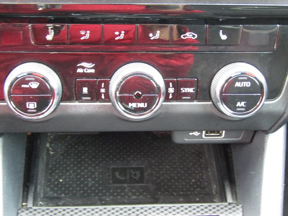 Škoda Octavia III 2.0 TSi RS