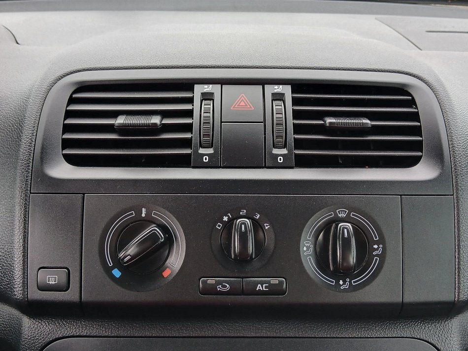Škoda Roomster 1.2 i 