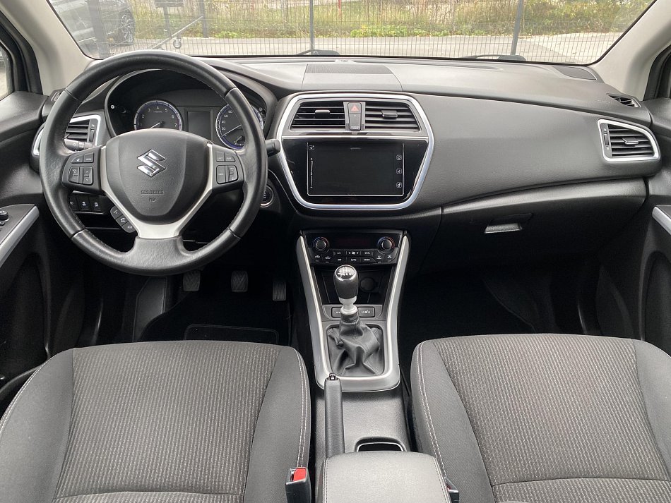 Suzuki S-Cross 1.4T 