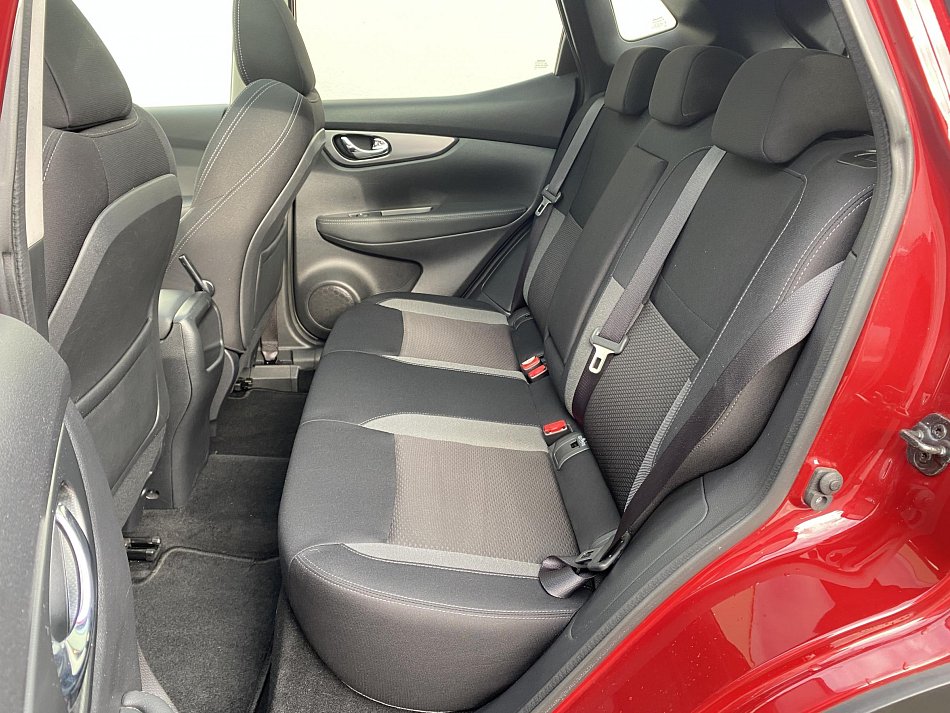 Nissan Qashqai 1.3 DiG-T N-Connecta 4x2