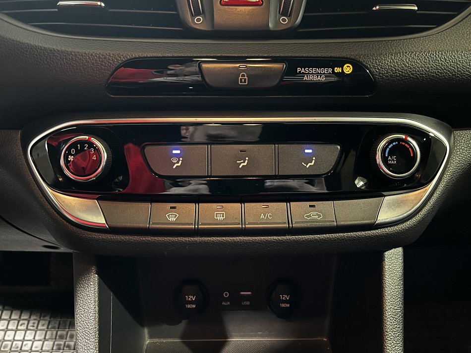 Hyundai I30 1.4 T-GDI 