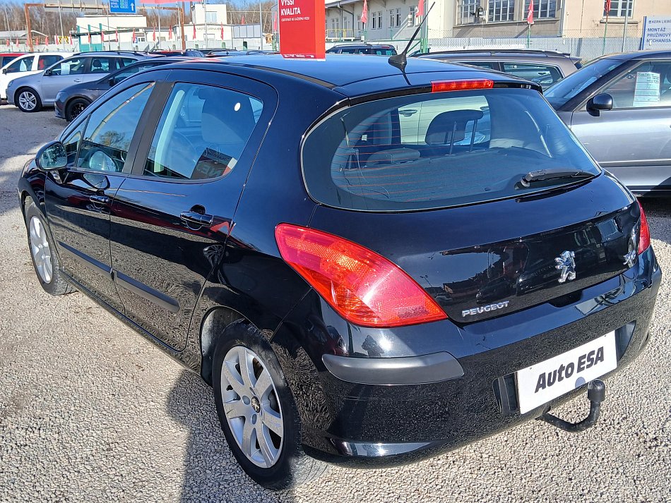 Peugeot 308 1.4i 