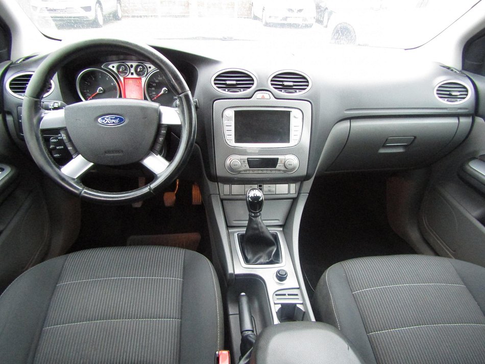 Ford Focus 1.8i 