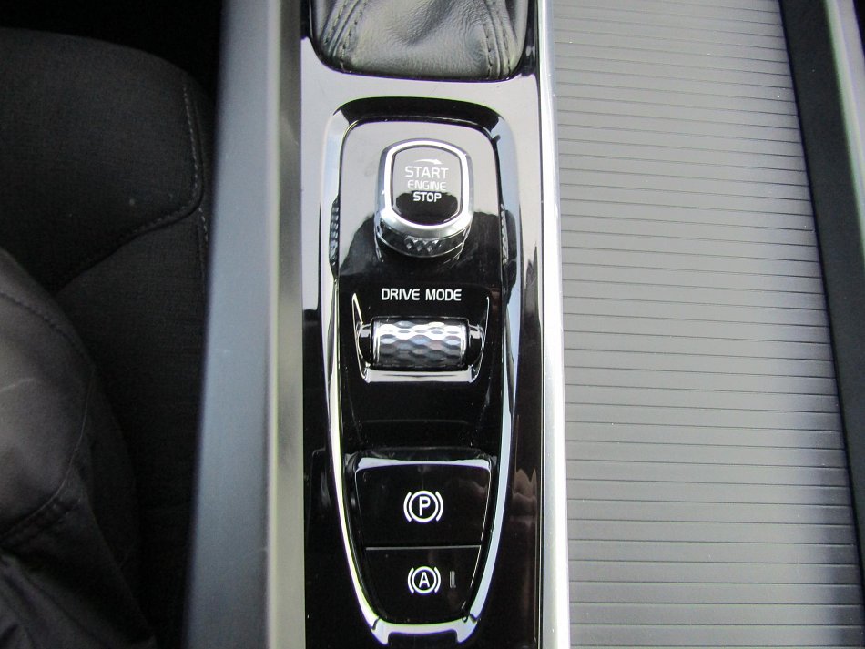 Volvo V60 2.0 D3 Momentum