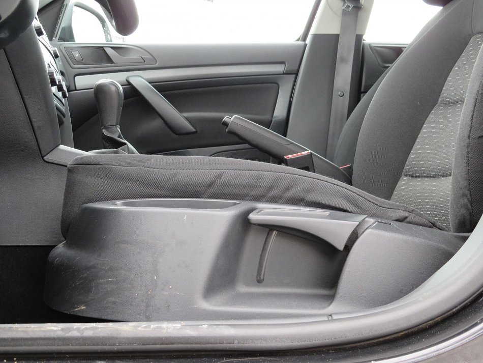 Škoda Octavia II 1.4 TSi Ambiente