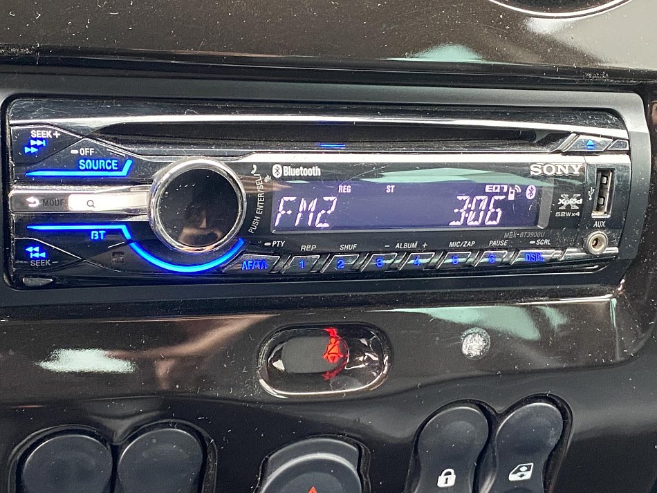 Dacia Duster 1.6 i Prestige