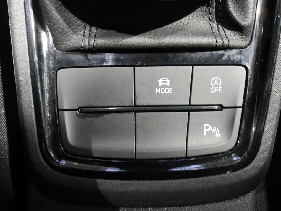 Škoda Kamiq 1.5 TSi Monte Carlo