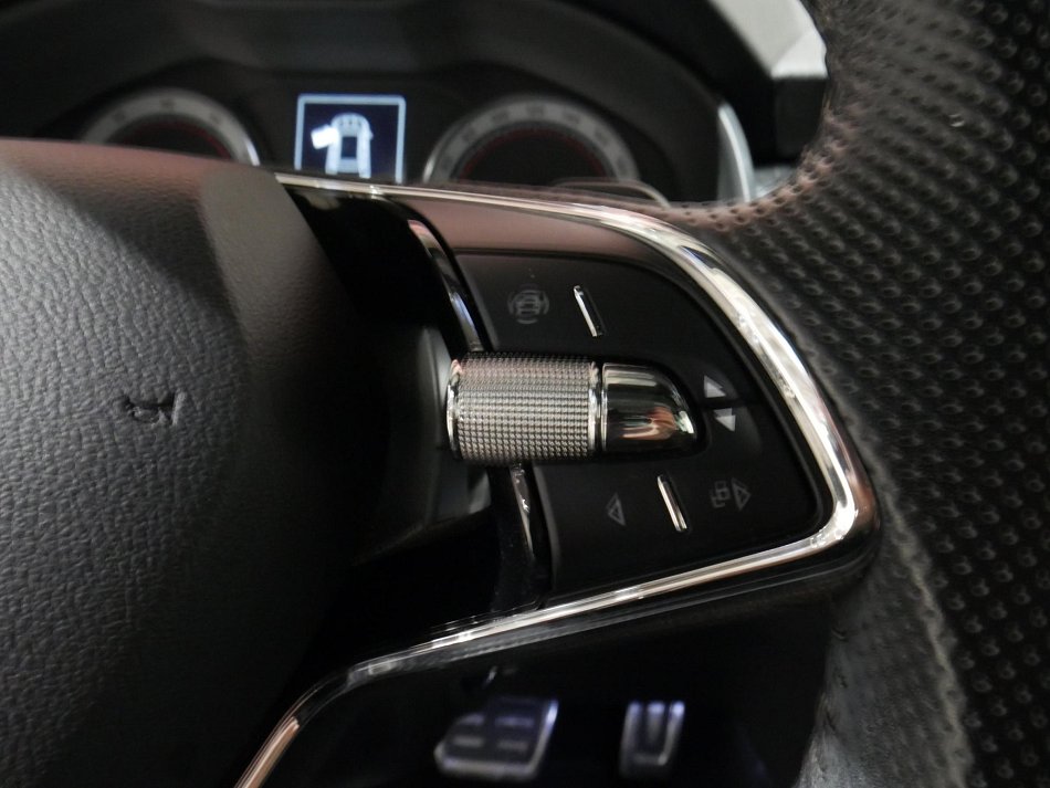 Škoda Kamiq 1.5 TSi Monte Carlo