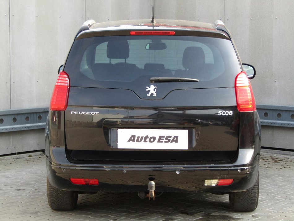 Peugeot 5008 2.0 HDi 