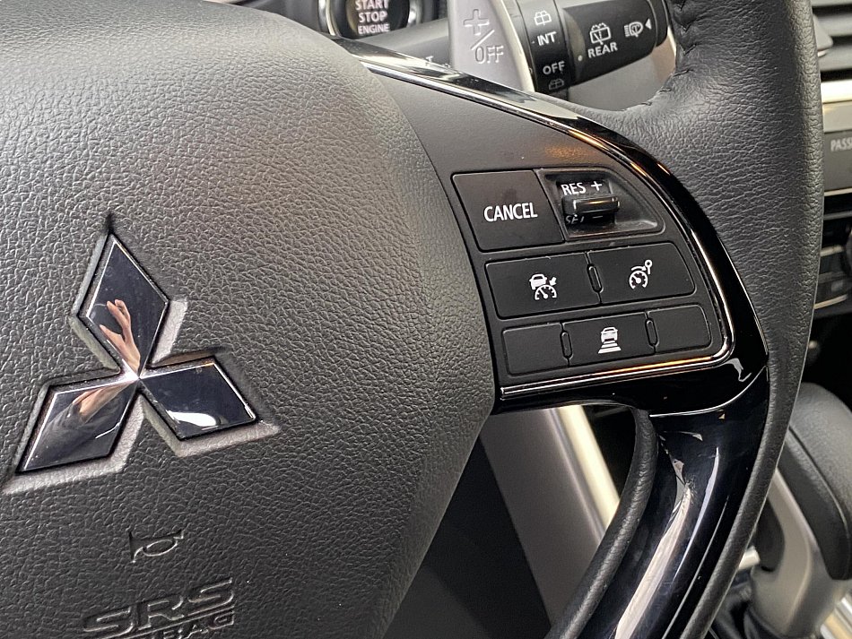 Mitsubishi Eclipse Cross 1.5MiVEC  2WD