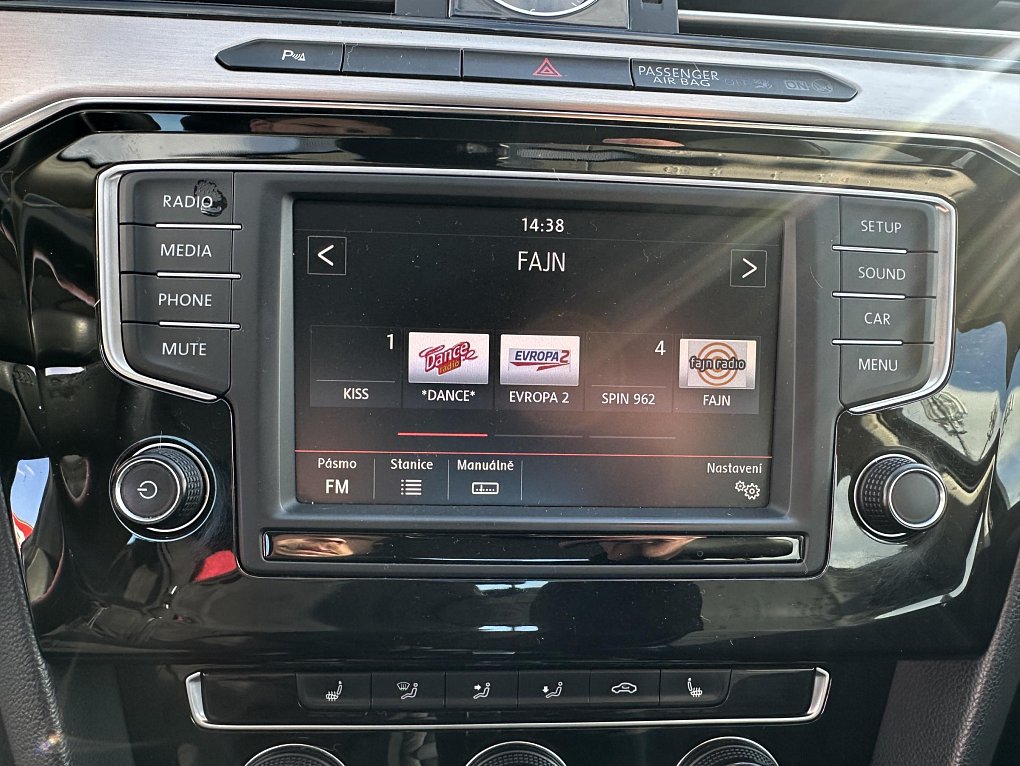 Volkswagen Passat 2.0TDi 