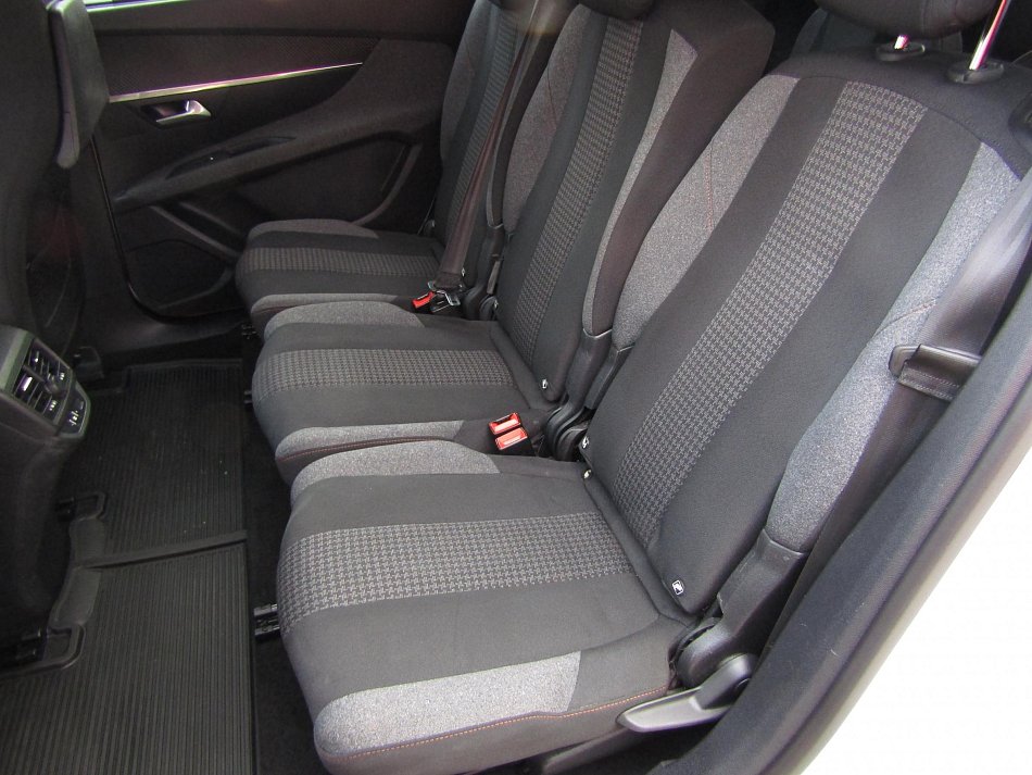 Peugeot 5008 1.6 HDi Active