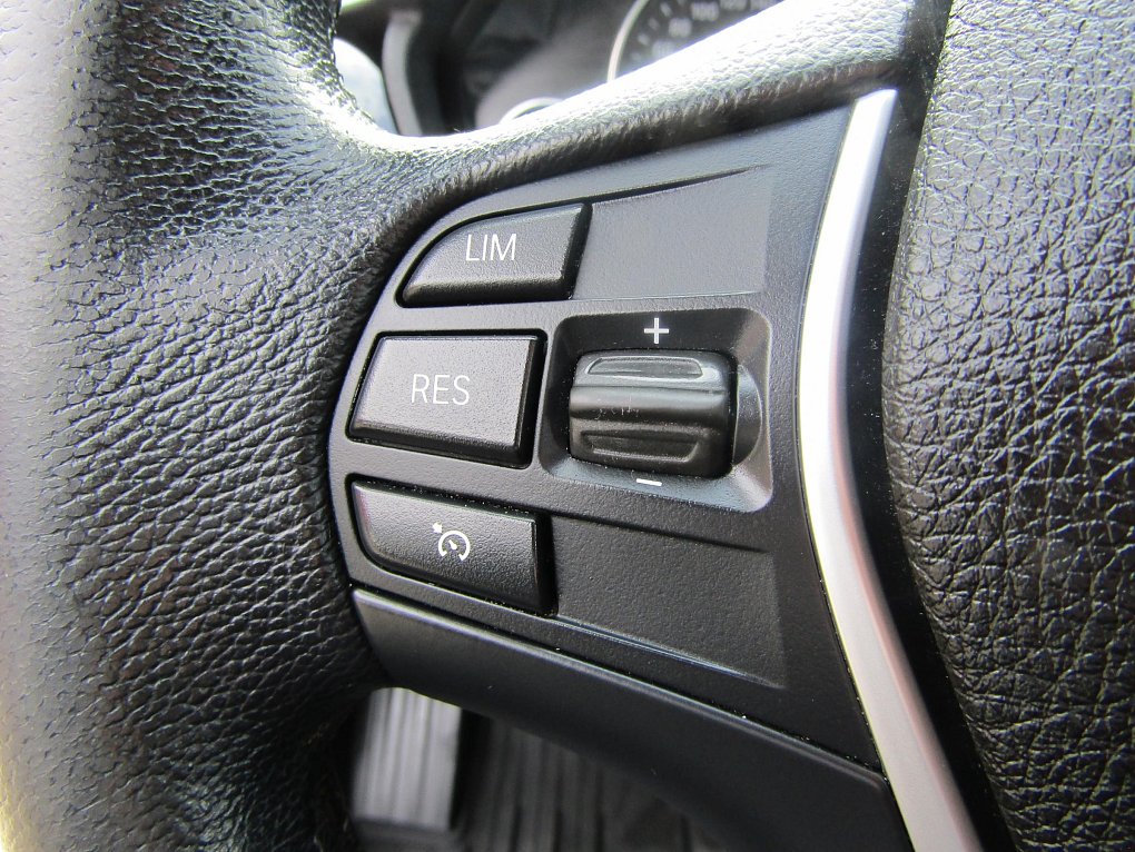 BMW Řada 3 320 XD  xD