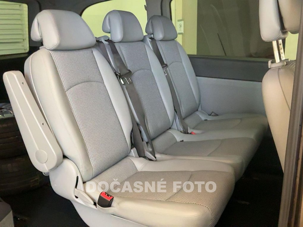 Mercedes-Benz Viano 3.0 V6 CDi Trend