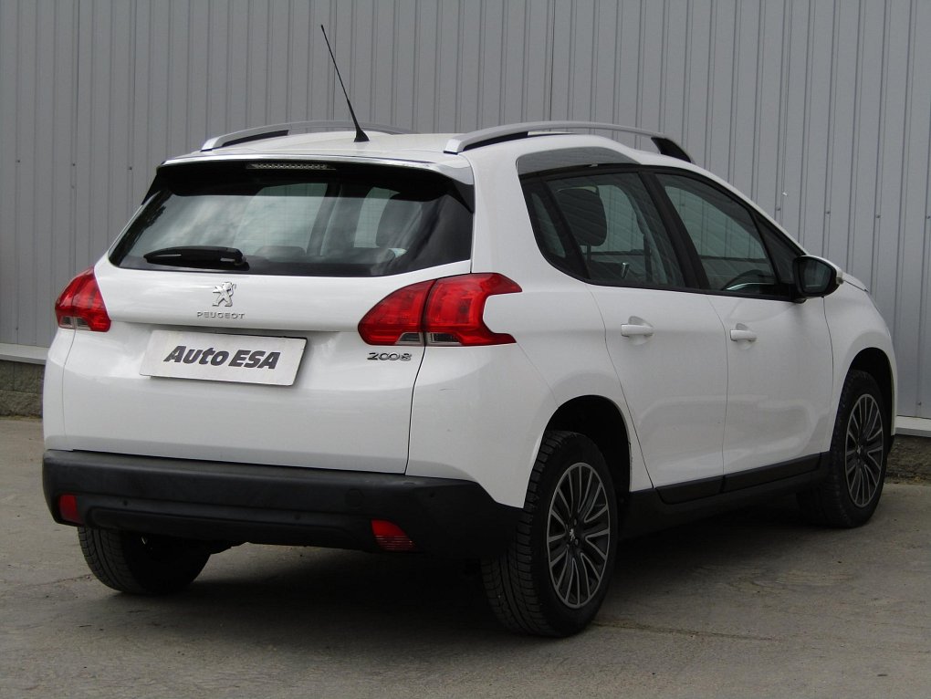 Peugeot 2008 1.6 VTi Active