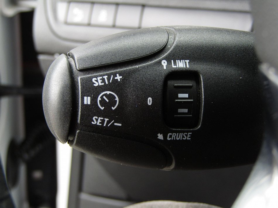Peugeot 2008 1.6 VTi Active