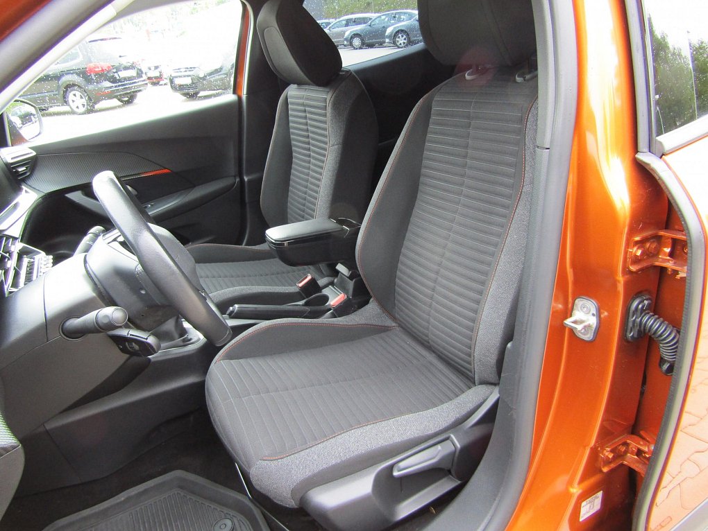 Peugeot 2008 1.2PT 