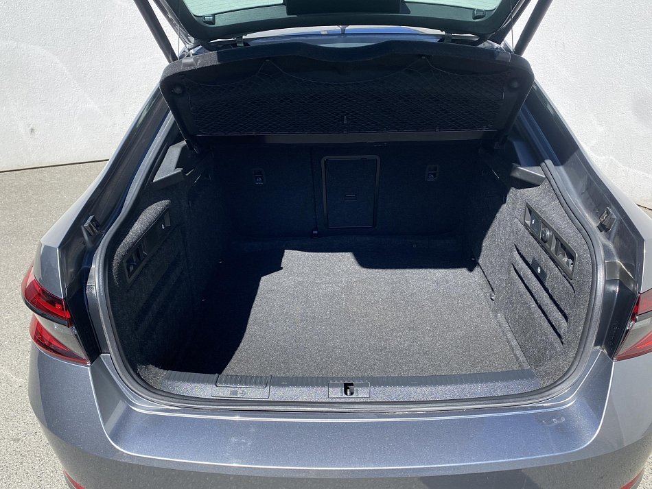 Škoda Superb III 2.0TDi SportLine 4x4