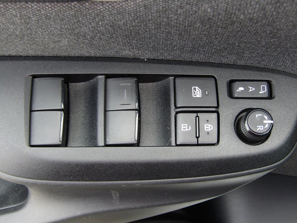 Toyota Yaris 1.5 e-CVT Style