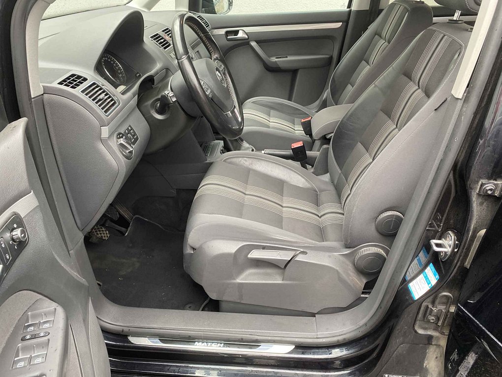 Volkswagen Touran 1.2 TSi Match