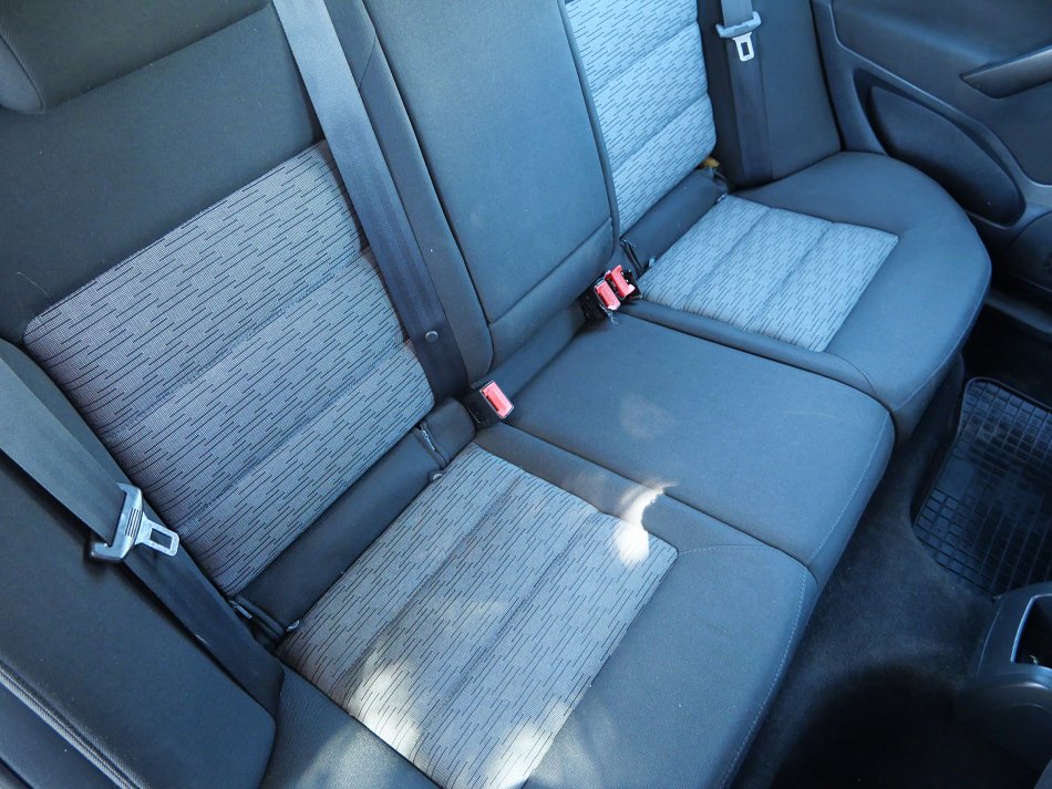 Škoda Octavia II 1.6TDi Ambiente