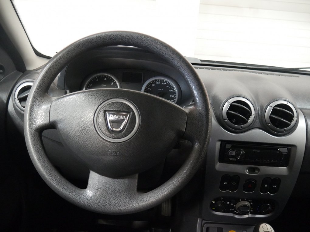 Dacia Duster 1.6i 