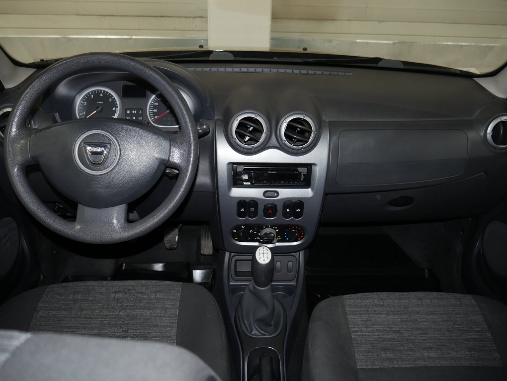 Dacia Duster 1.6i 