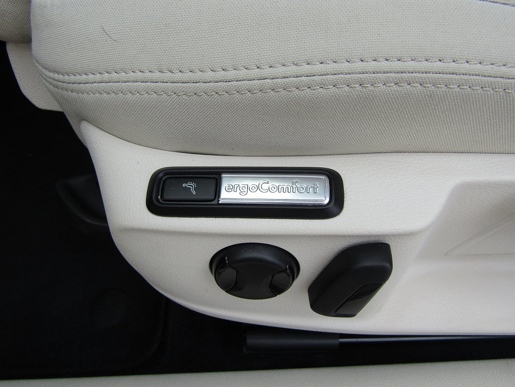 Volkswagen Passat 1.4 TSI 