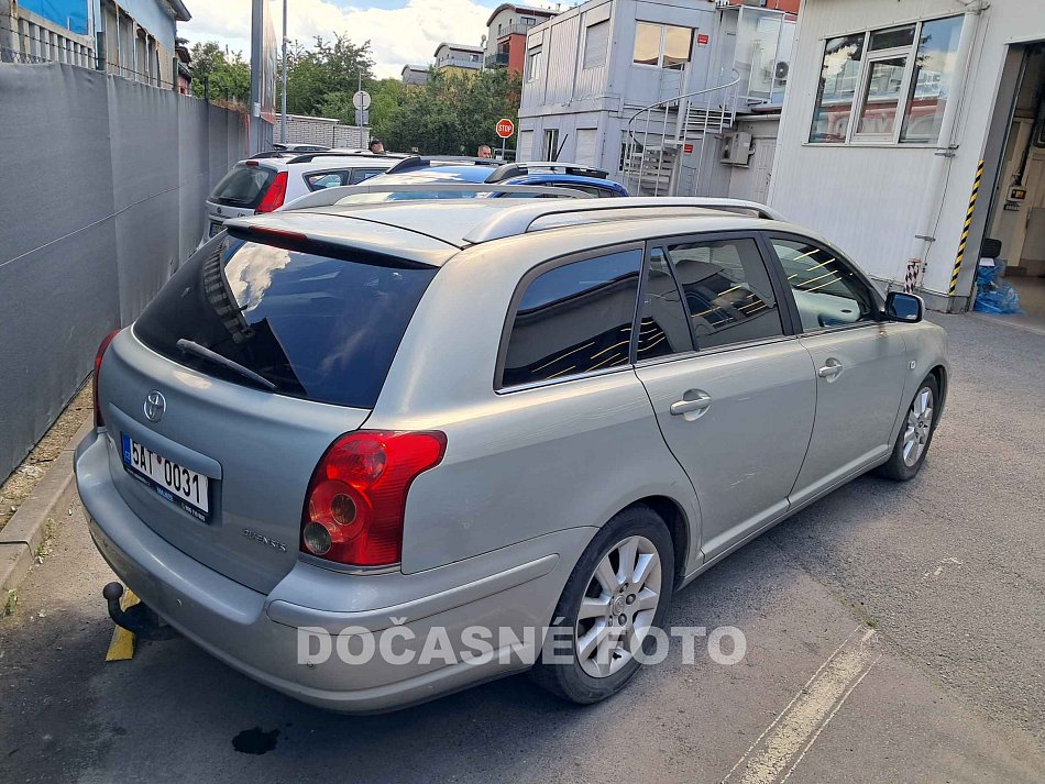 Toyota Avensis 2-2DCAT 