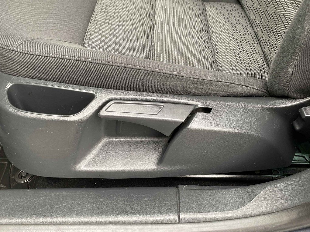Škoda Octavia II 1.6TDi Ambiente