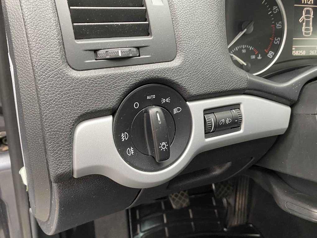 Škoda Octavia II 1.6TDi Ambiente