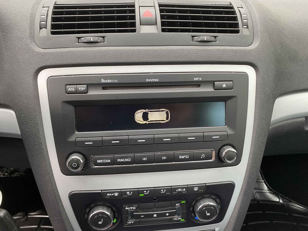 Škoda Octavia II 1.6TDi Ambiente