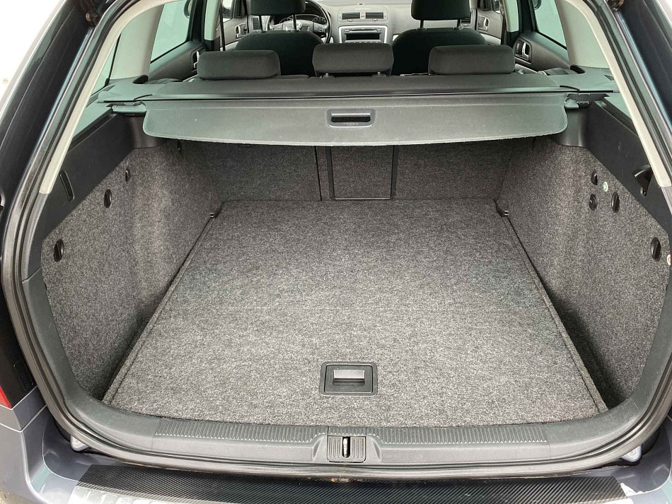 Škoda Octavia II 1.6TDi Ambiente