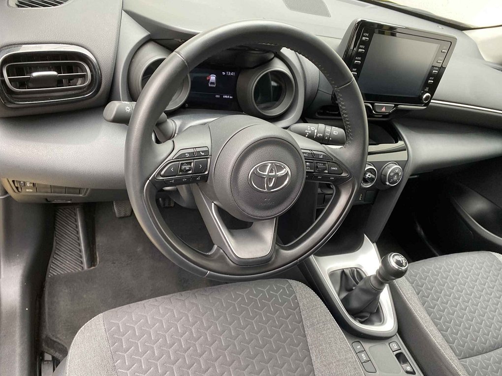 Toyota Yaris Cross 1.5 VVT-i Dynamic