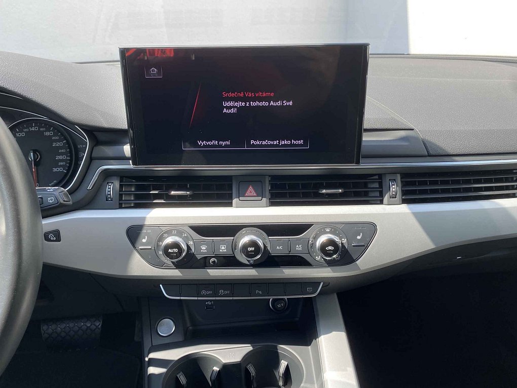 Audi A4 2.0 TDi 