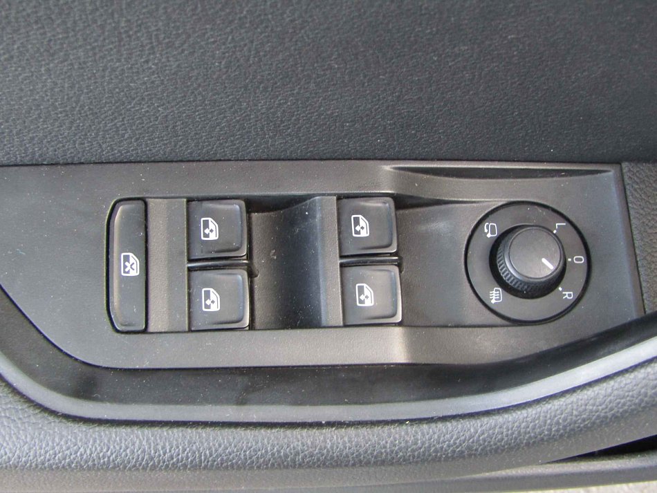 Škoda Superb III 1.6 TDi Ambition