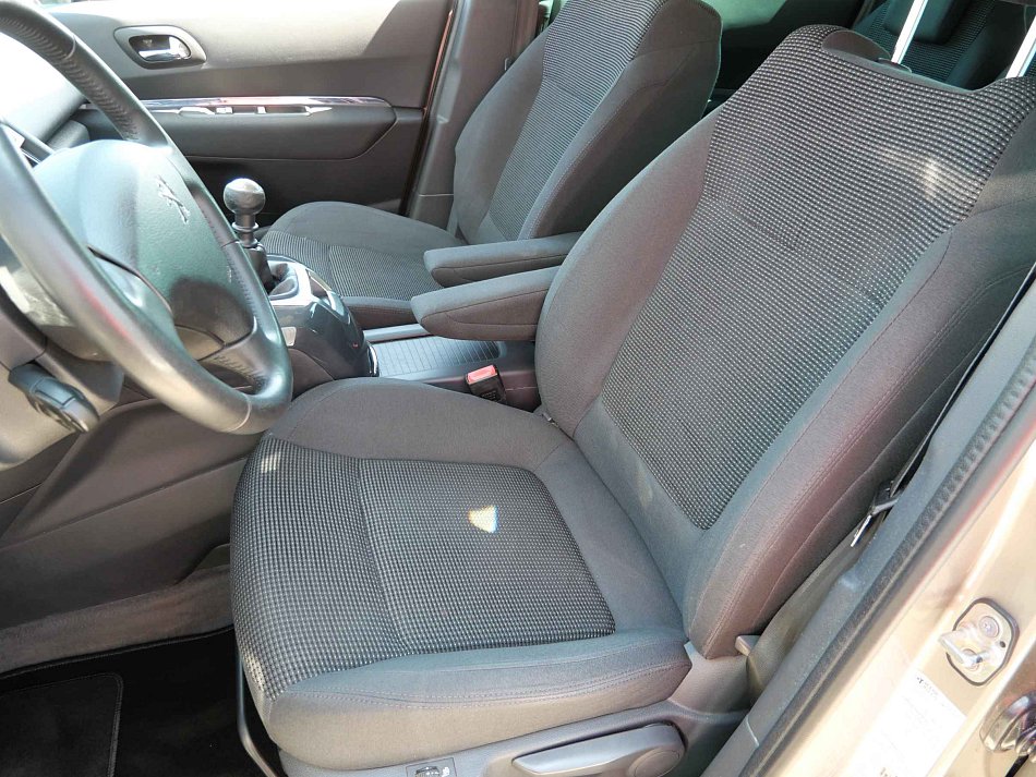 Peugeot 5008 1.6 BlueHDi Allure