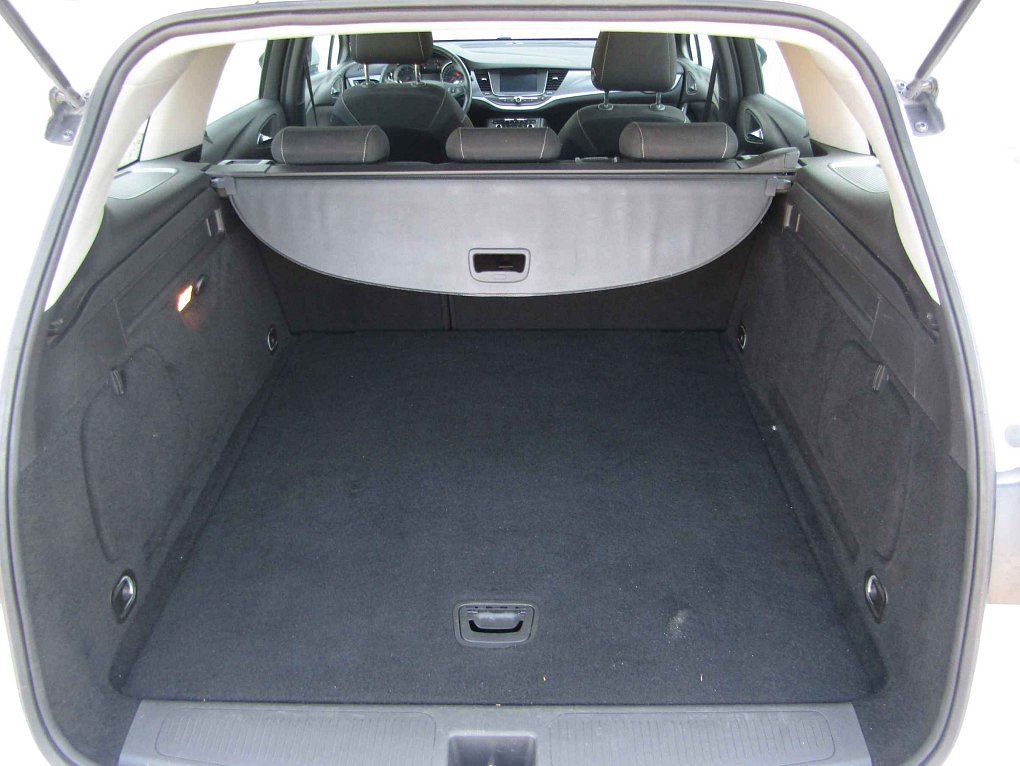 Opel Astra 1.6CDTi  Sports Tourer