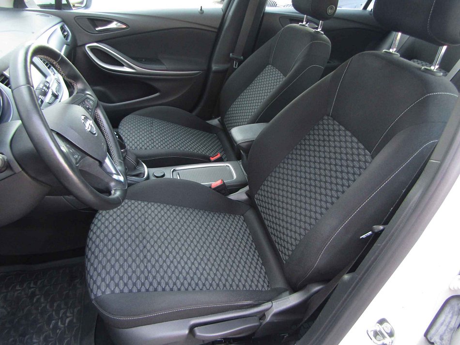 Opel Astra 1.6CDTi  Sports Tourer