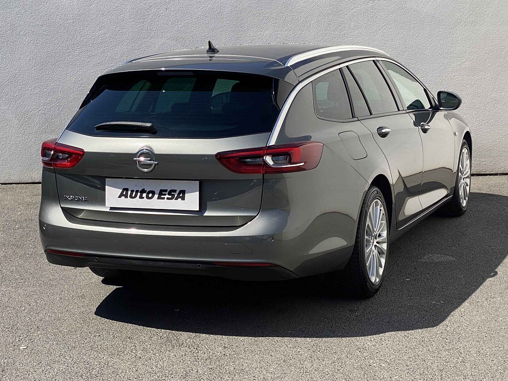 Opel Insignia 2.0 CDTI 