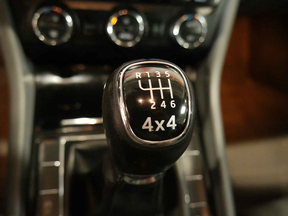 Škoda Superb III 2.0 TDI  4x4