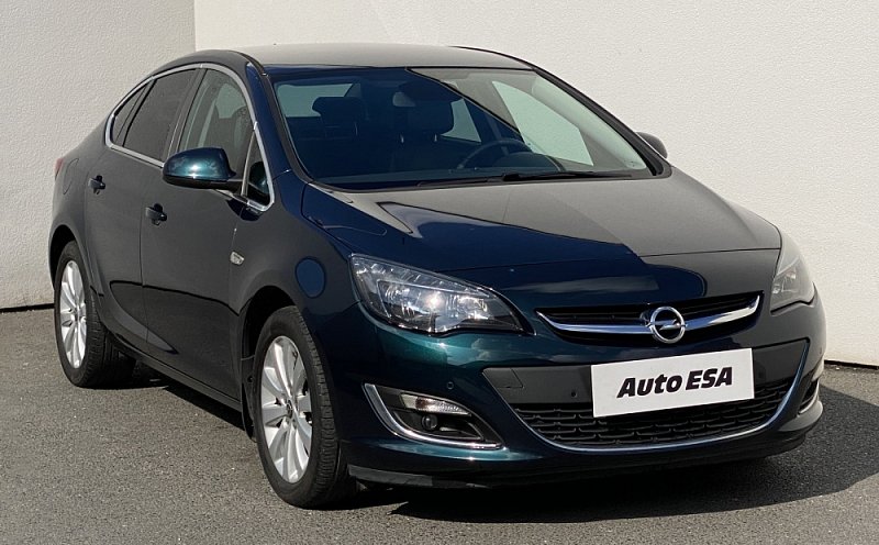 Opel Astra 1.4 i 