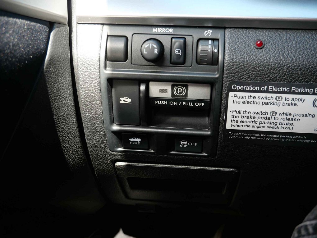 Subaru Legacy 2.5i  4x4