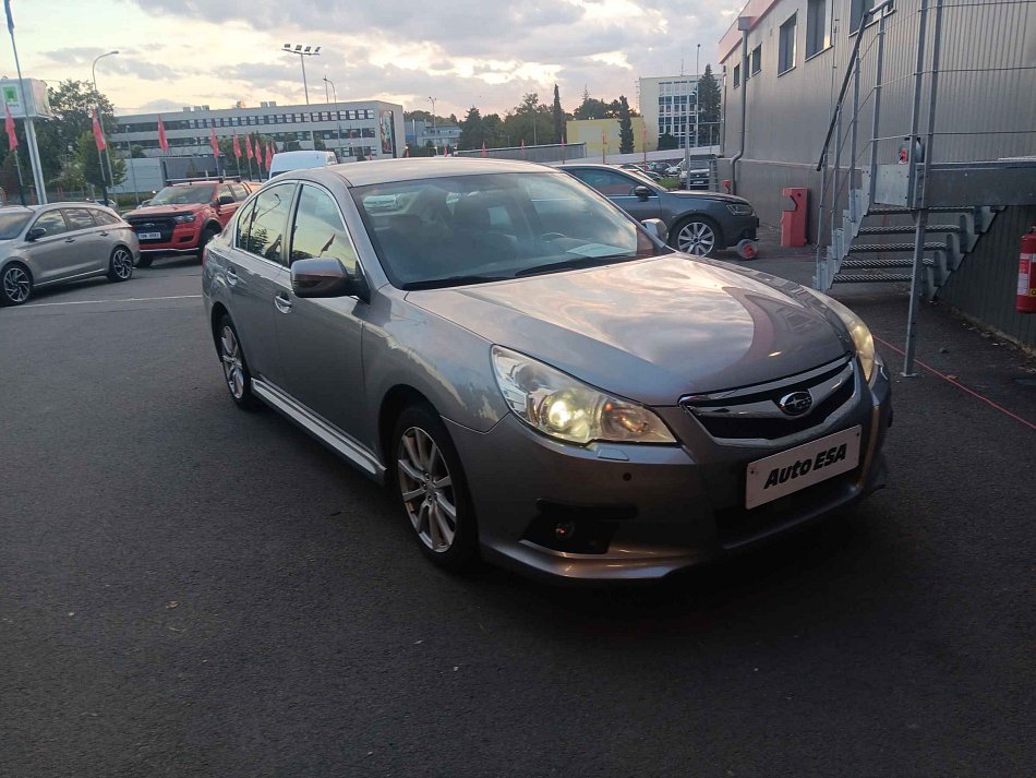 Subaru Legacy 2.5i 