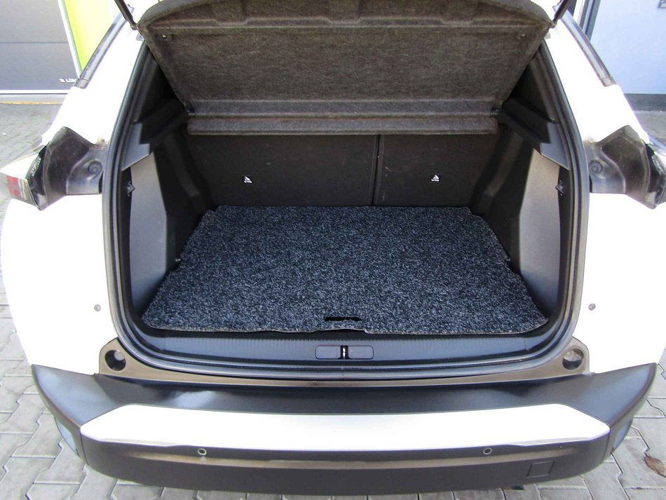 Peugeot 2008 1.2 PT 